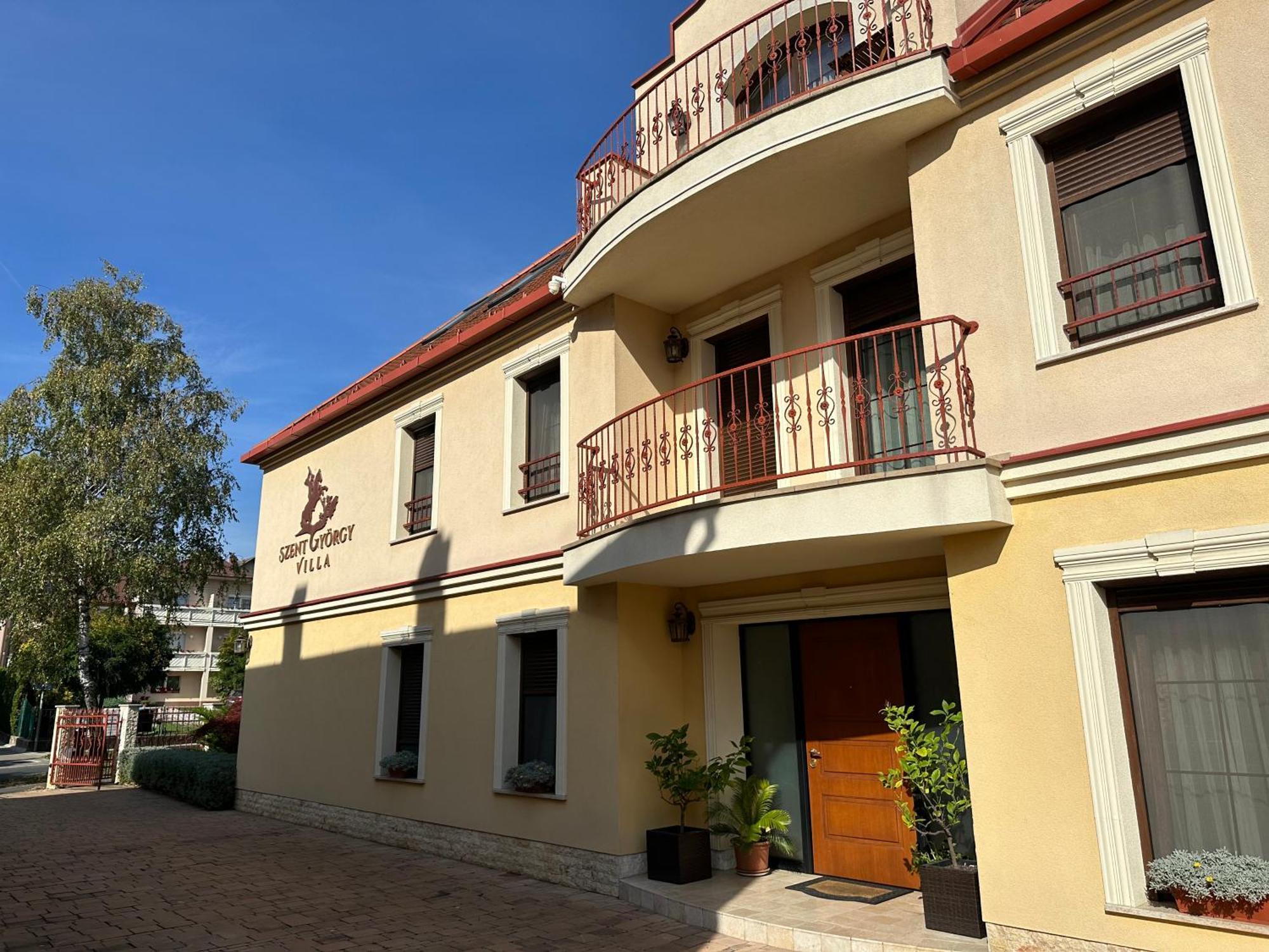 Szent Gyoergy Villa Apartmanhaz Hévíz Buitenkant foto