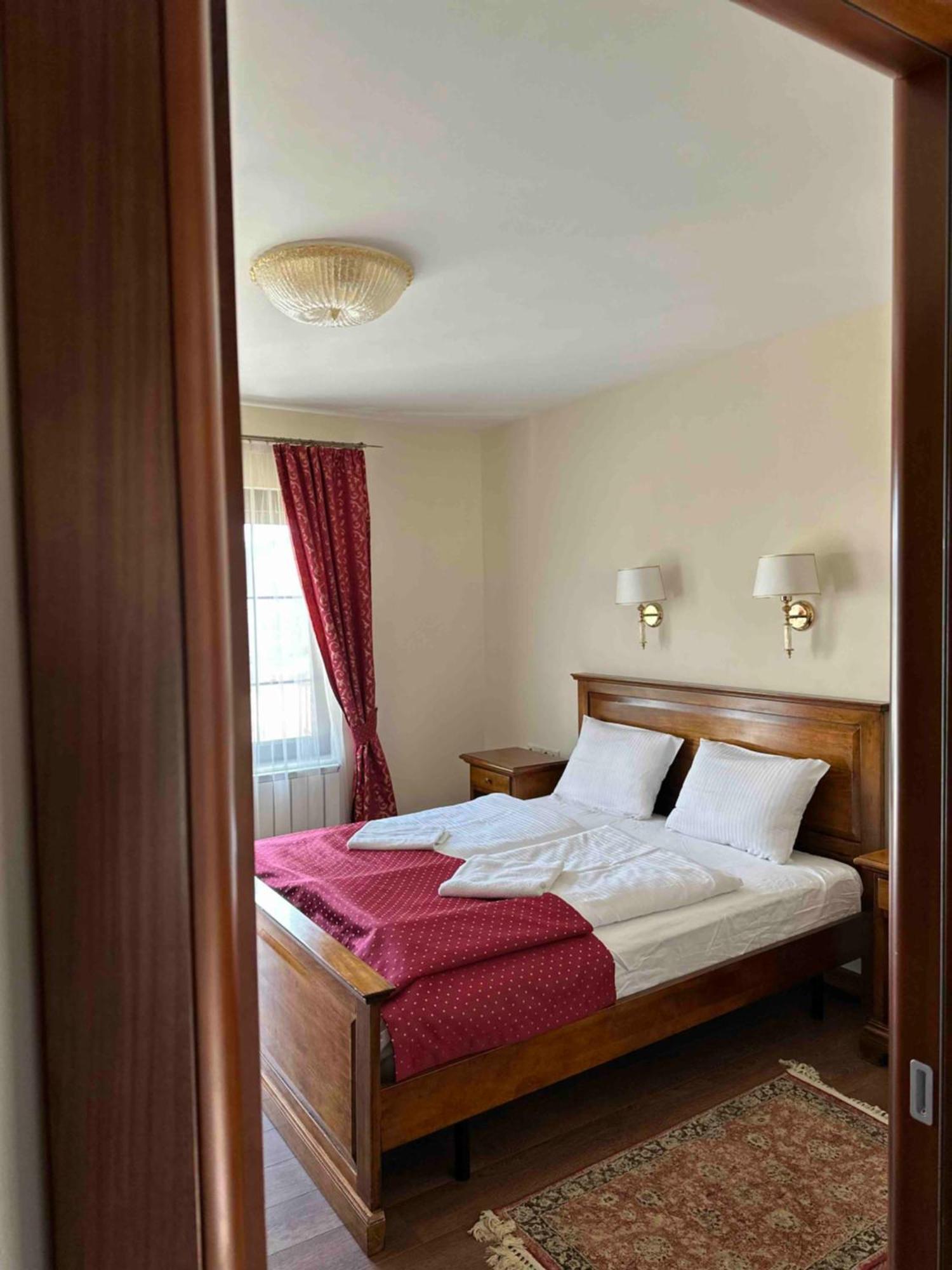 Szent Gyoergy Villa Apartmanhaz Hévíz Buitenkant foto