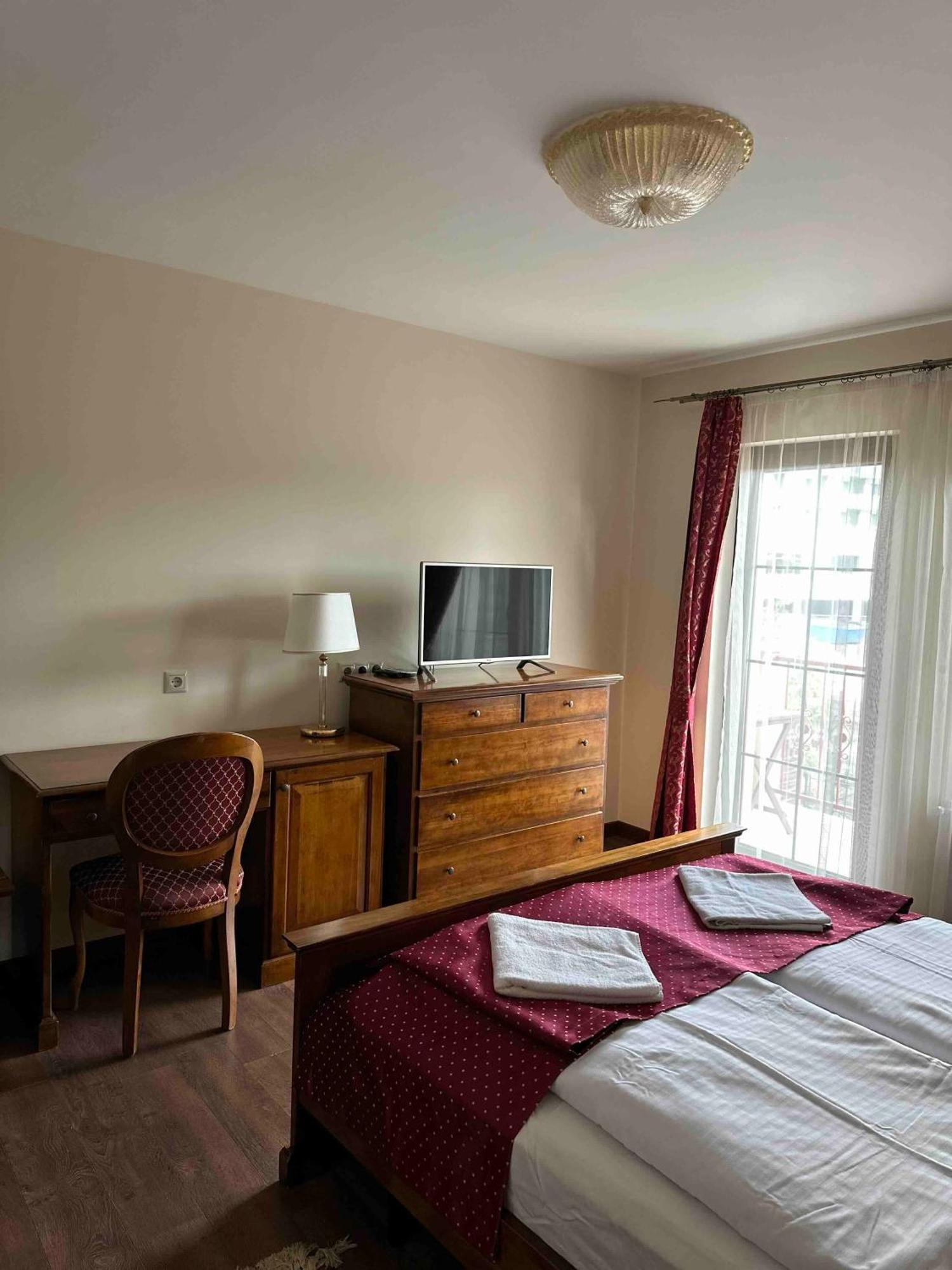 Szent Gyoergy Villa Apartmanhaz Hévíz Buitenkant foto