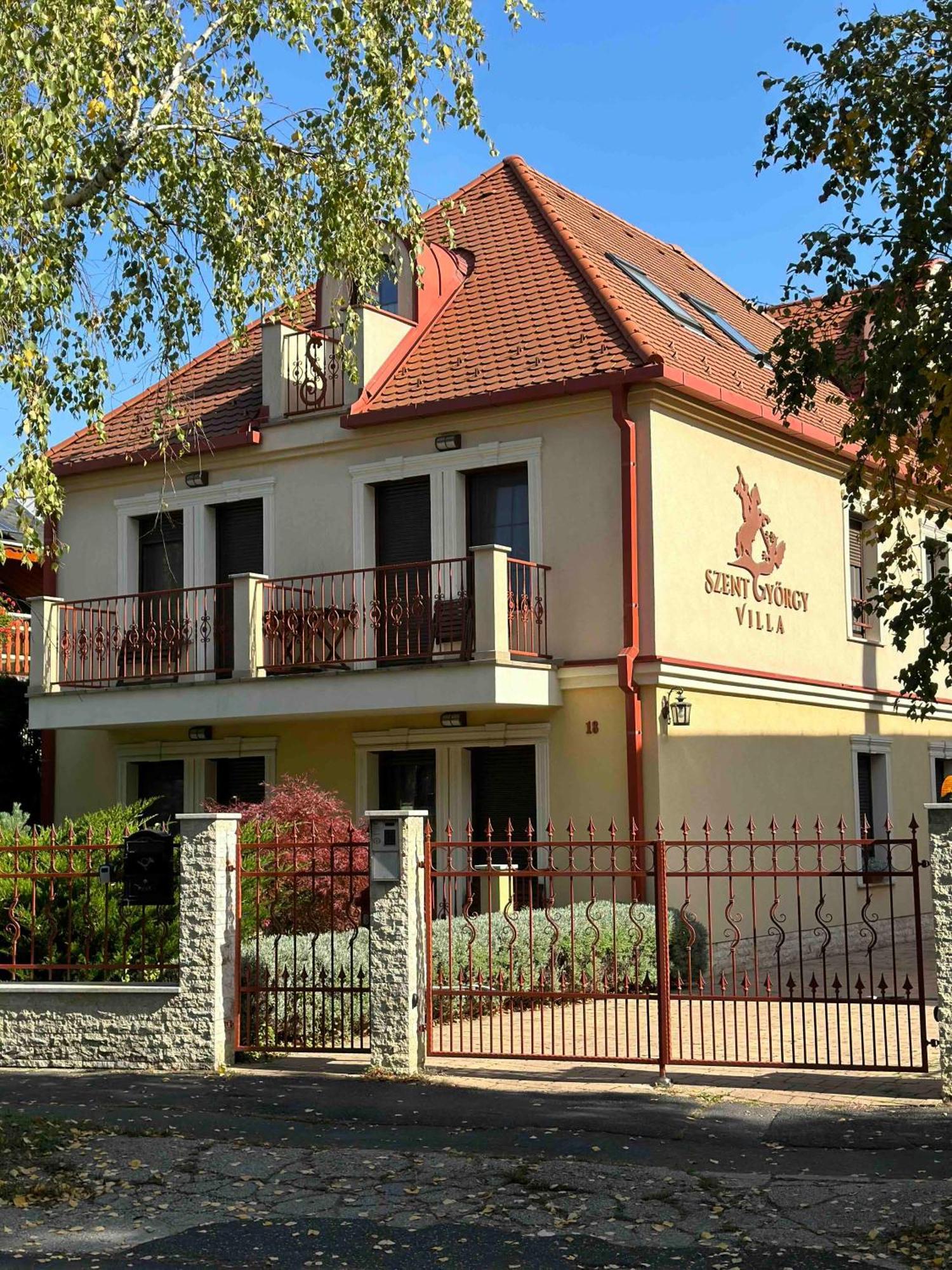 Szent Gyoergy Villa Apartmanhaz Hévíz Buitenkant foto