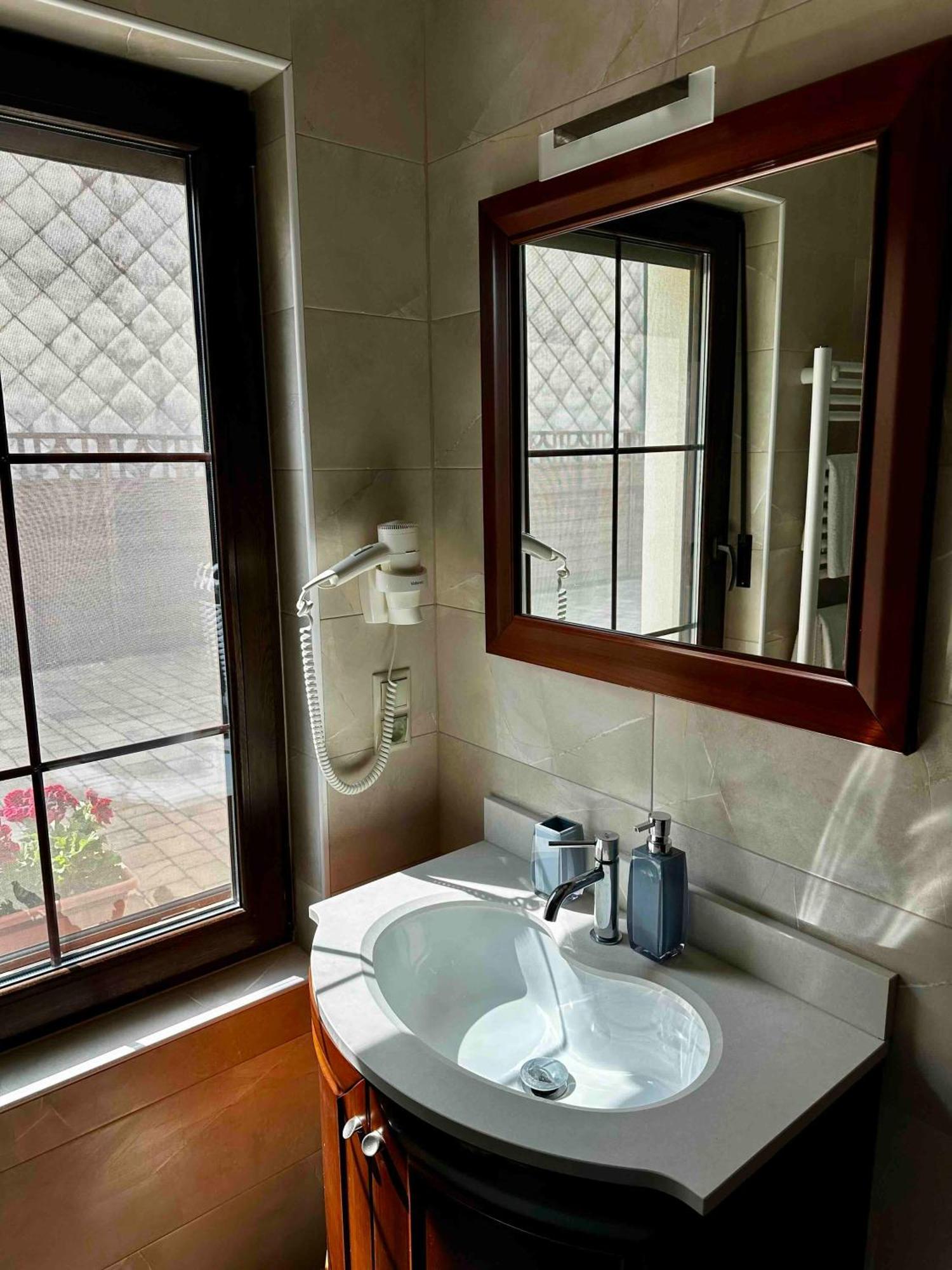 Szent Gyoergy Villa Apartmanhaz Hévíz Buitenkant foto