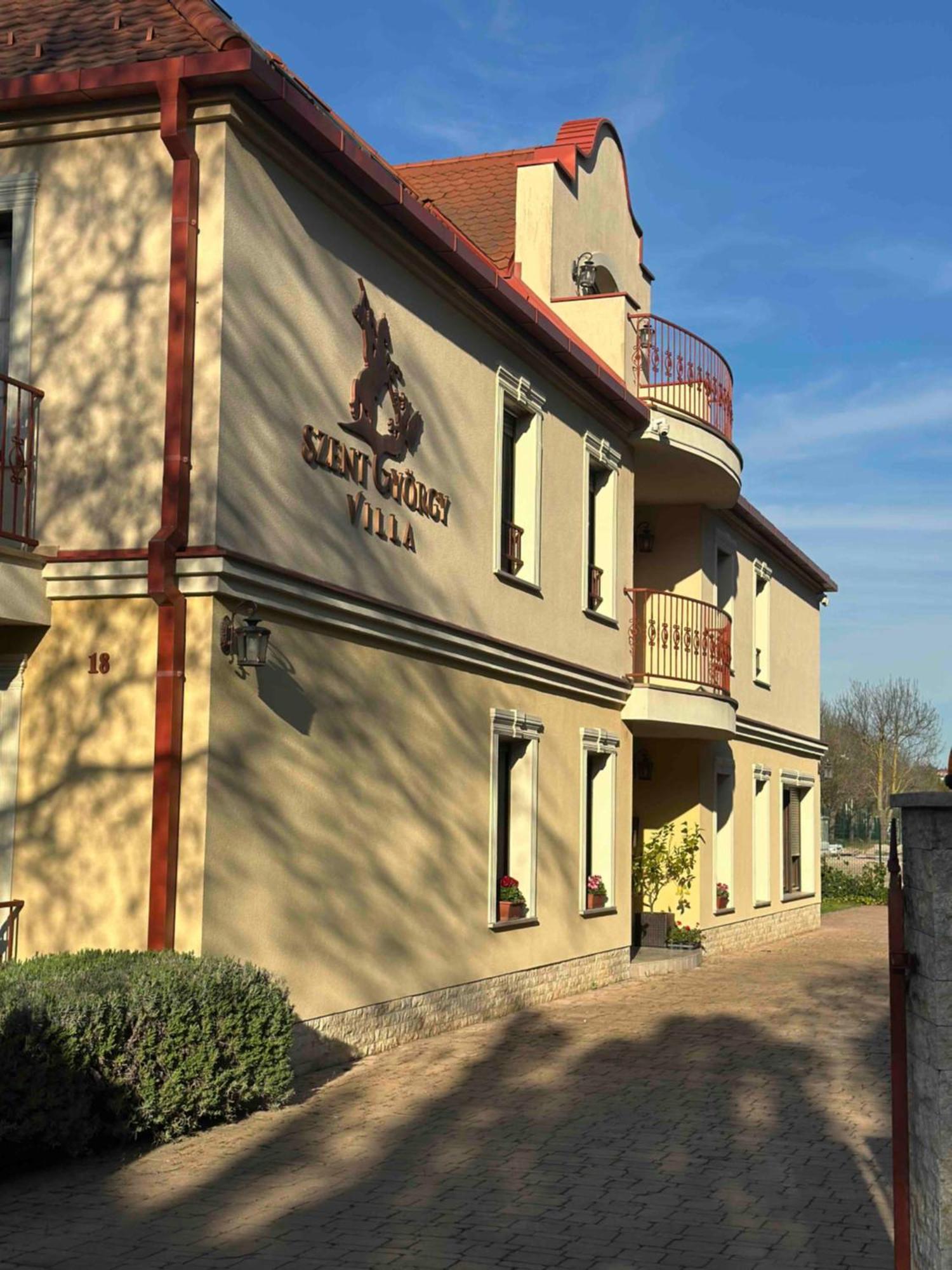 Szent Gyoergy Villa Apartmanhaz Hévíz Buitenkant foto